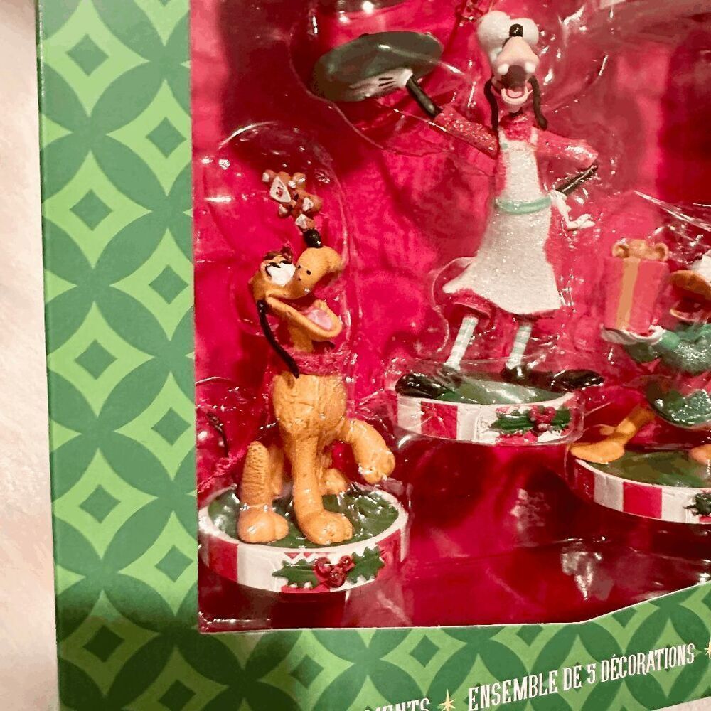 NEW Santa Mickey Mouse & Friends Sketchbook Ornament 8-pc Set 2023 New in Box - Picture 3 of 9